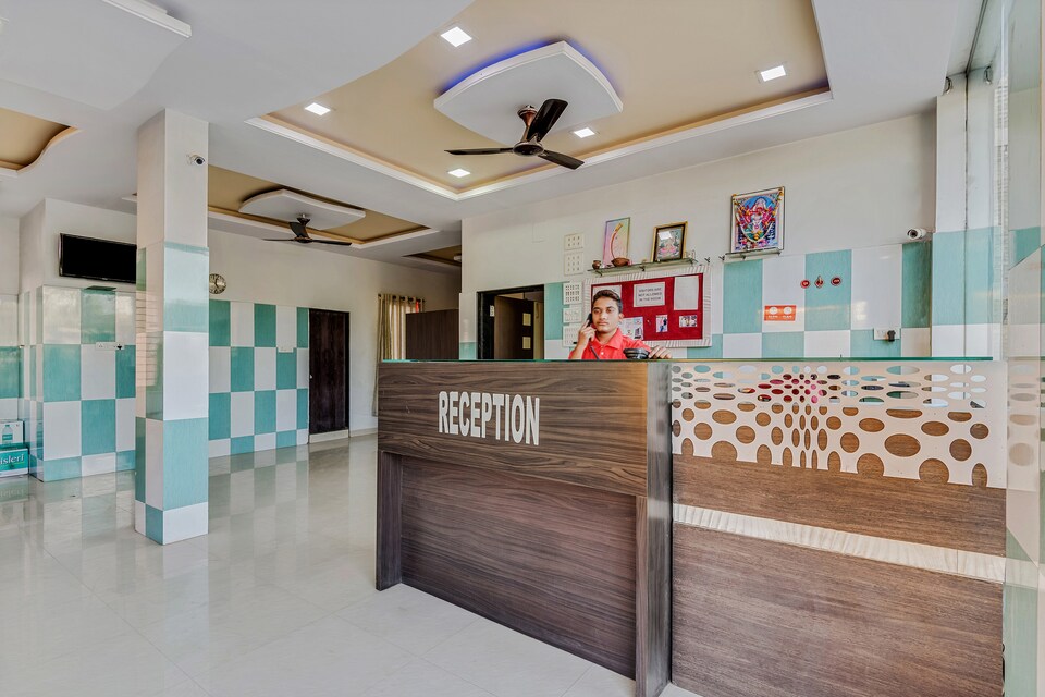 OYO 12355 Hotel New Jagdamba Lodging, Cidco, Aurangabad