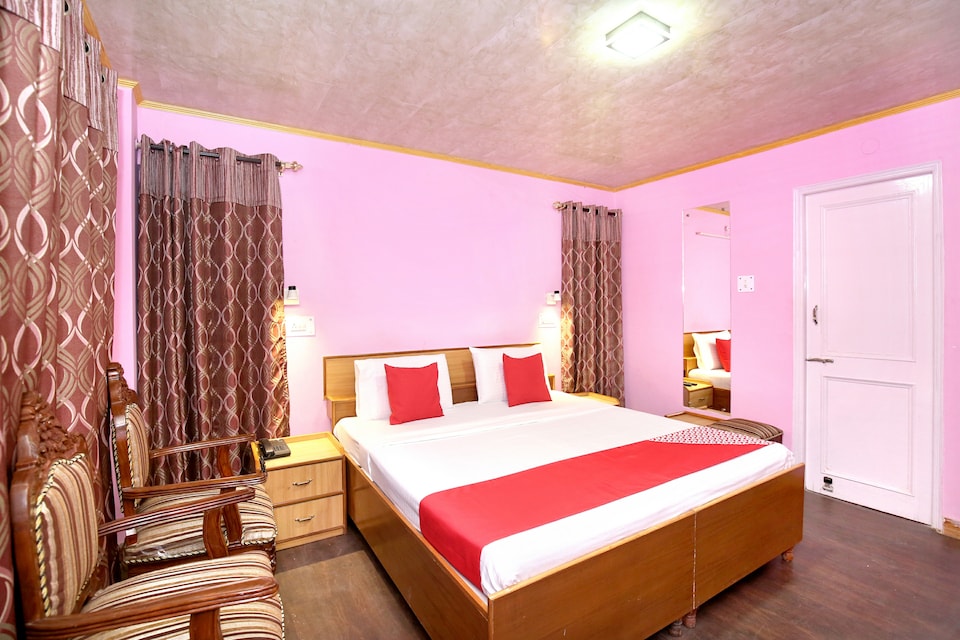 OYO Home 12356 Hill View, Chotta Shimla, Shimla