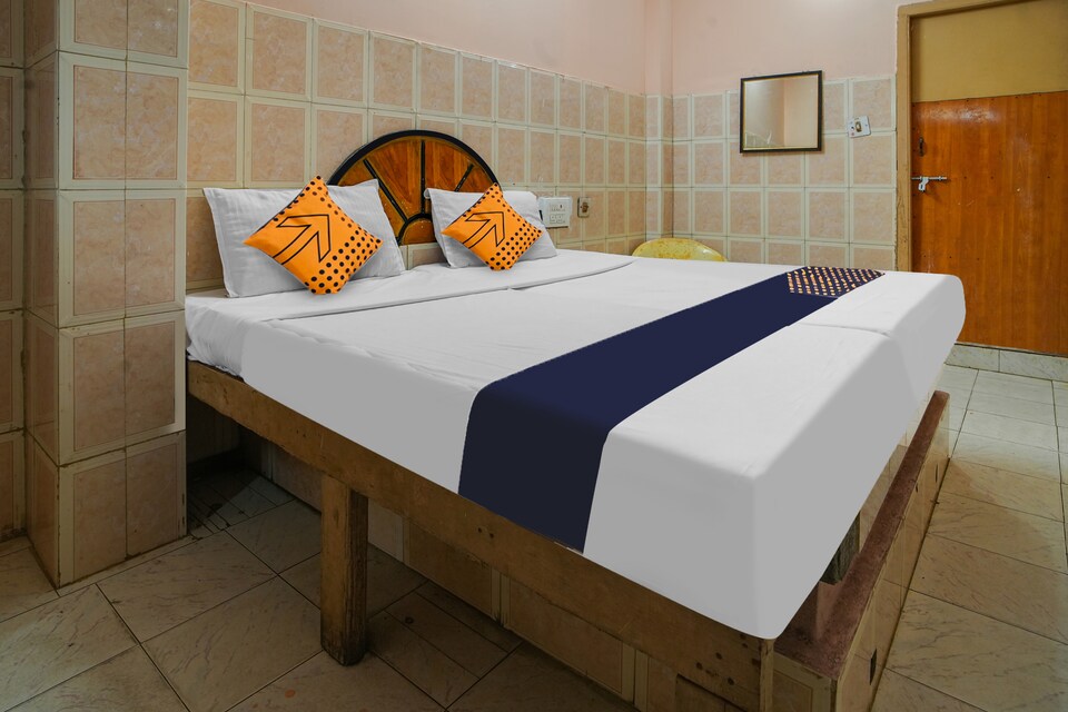 SPOT ON Hotel Sri Sukanya, Guntur, Guntur