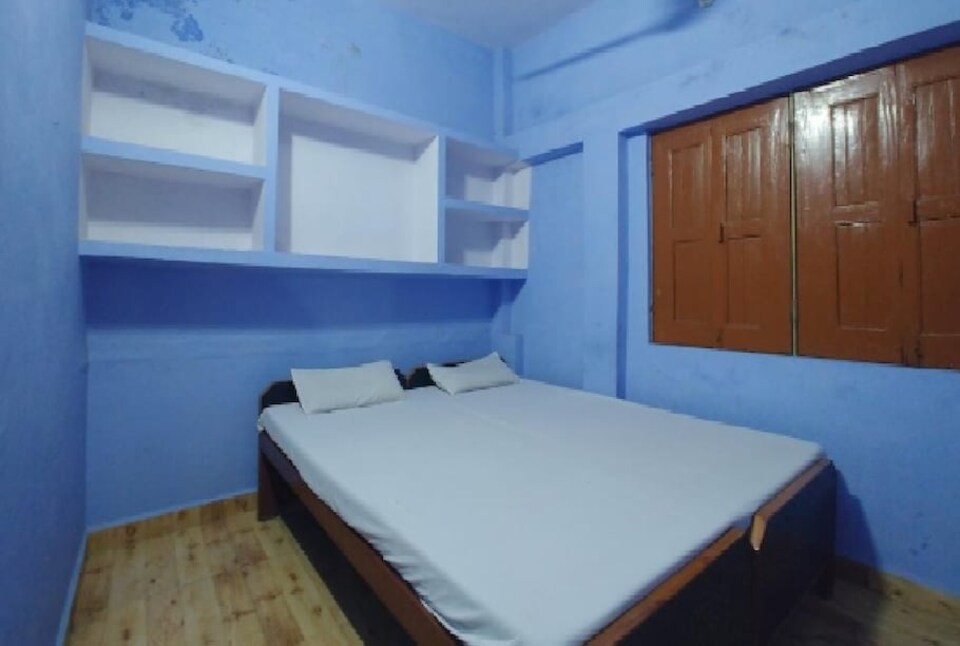 POP Welcome Stay & Rooftop Cafe, Shilpgram, Agra