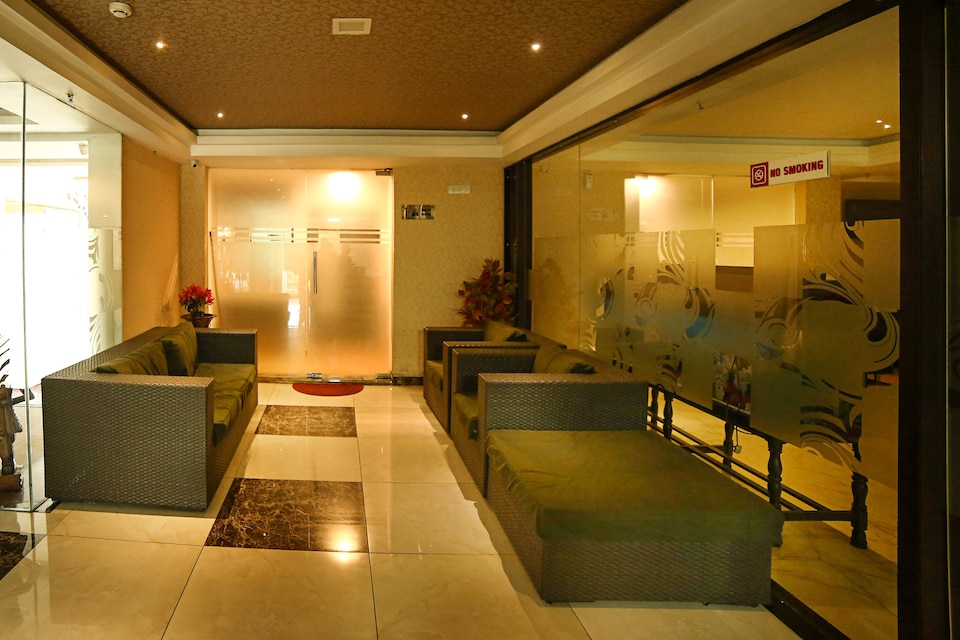 OYO 1566 Hotel Kranthi's Innotel, Ramavarappadu Ring Road Vijayawada, Vijayawada
