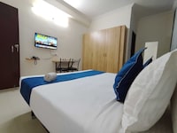 Super Collection O Rio Kondapur Near Rahavendra Colony