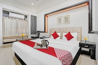 Hotel O Paradise Inn