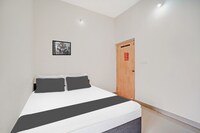 Hotel O MG boarding and Lodging