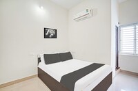 Hotel O MG boarding and Lodging