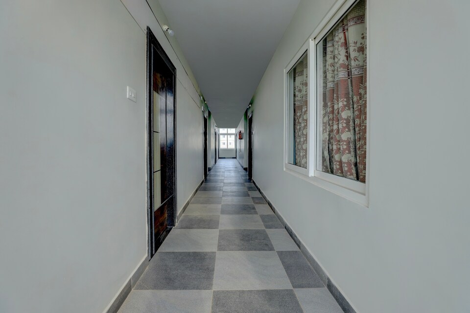 OYO Flagship 70308 Sreerastu Banquet Hall, Rajahmundry, Rajahmundry