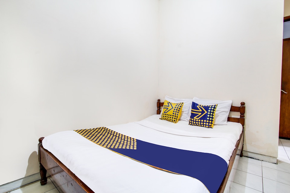 SPOT ON 91908 Hotel Wigati, Solo, Solo