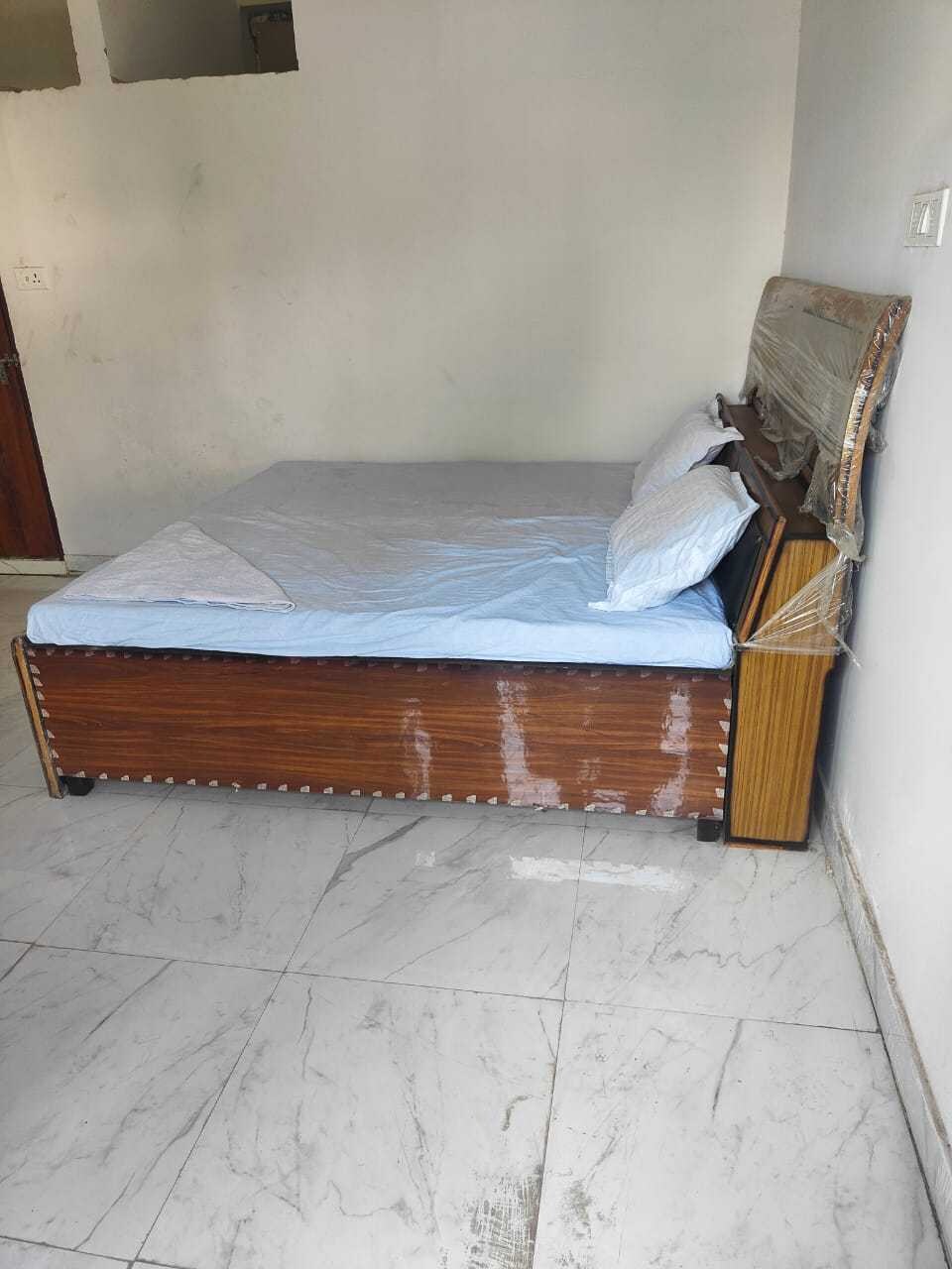 OYO Dj Hotel, Ghaziabad City, Ghaziabad