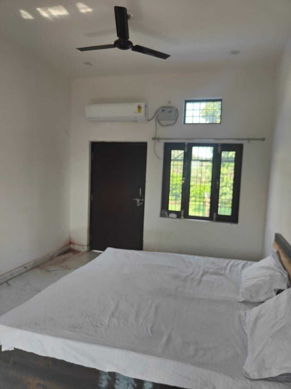 OYO Dj Hotel, Ghaziabad City, Ghaziabad