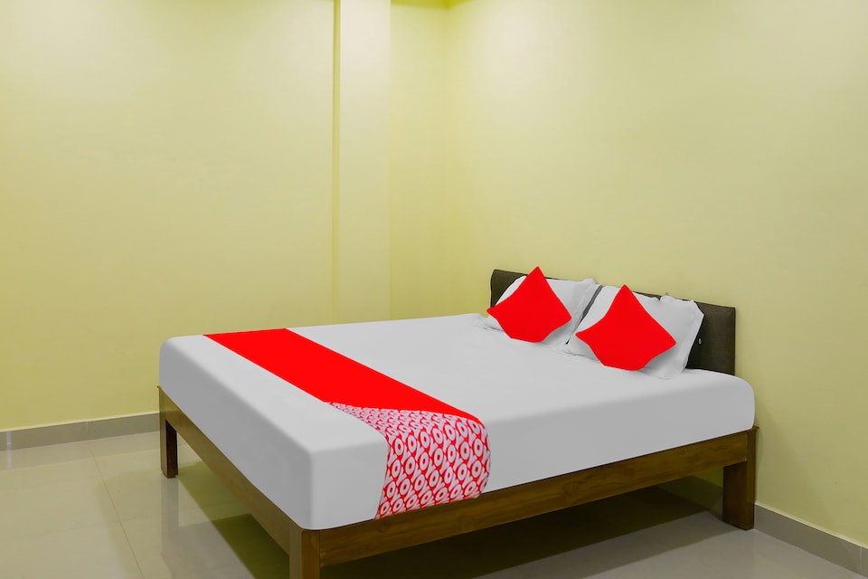 Flagship Madhava Function Hall, Anakapalli, Anakapalli