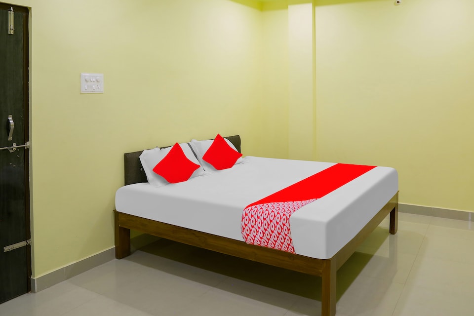 Flagship Madhava Function Hall, Anakapalli, Anakapalli