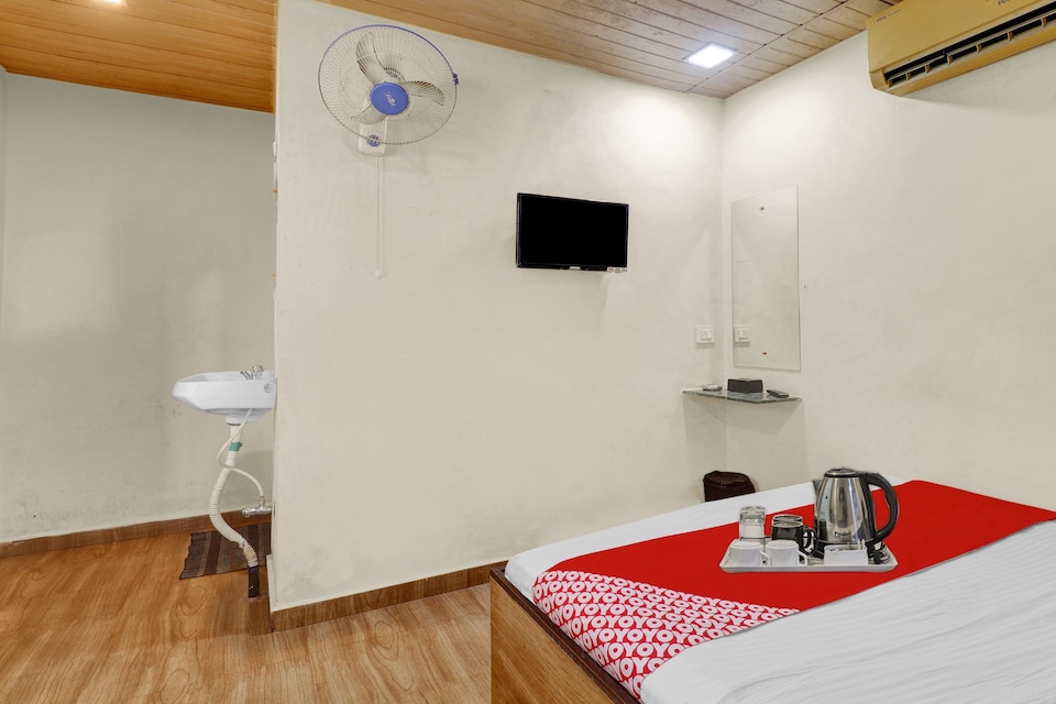 OYO River Park Lodging And Boarding, Mumbai- Kalyan-Bhiwandi- Badalapur, Mumbai