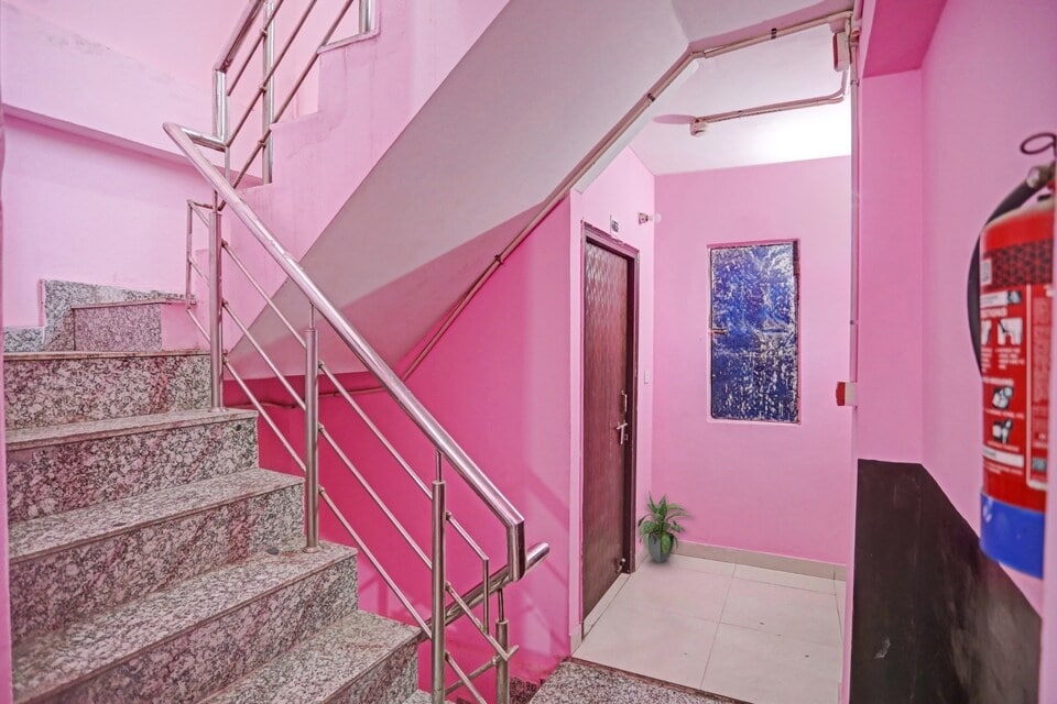 Hotel O Crossing Hotel Ghaziabad Railway Station, Ghaziabad City, Ghaziabad