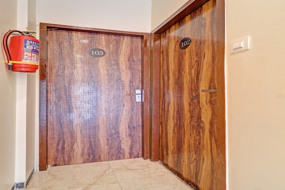 Hotel O Priceless, Andheri West, Mumbai