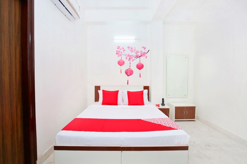 OYO 12379 Hotel Riyasat, Chandigarh, Chandigarh