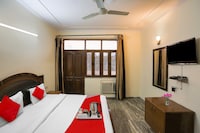 Hotel O AV Homes