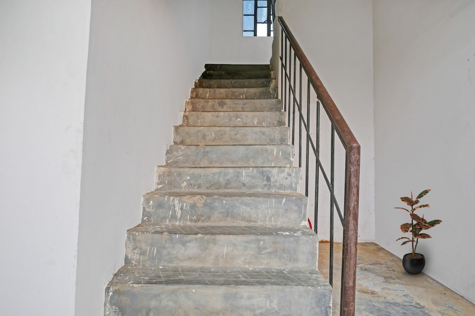 Hotel O New Bodhi Tree Inn, Sarnath Varanasi, Varanasi