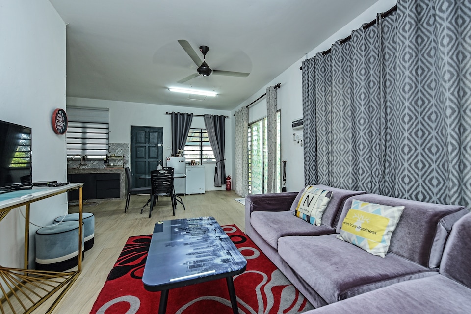 OYO HOME 90682 Liliz Mambang Farmstay, Pekan, Pekan