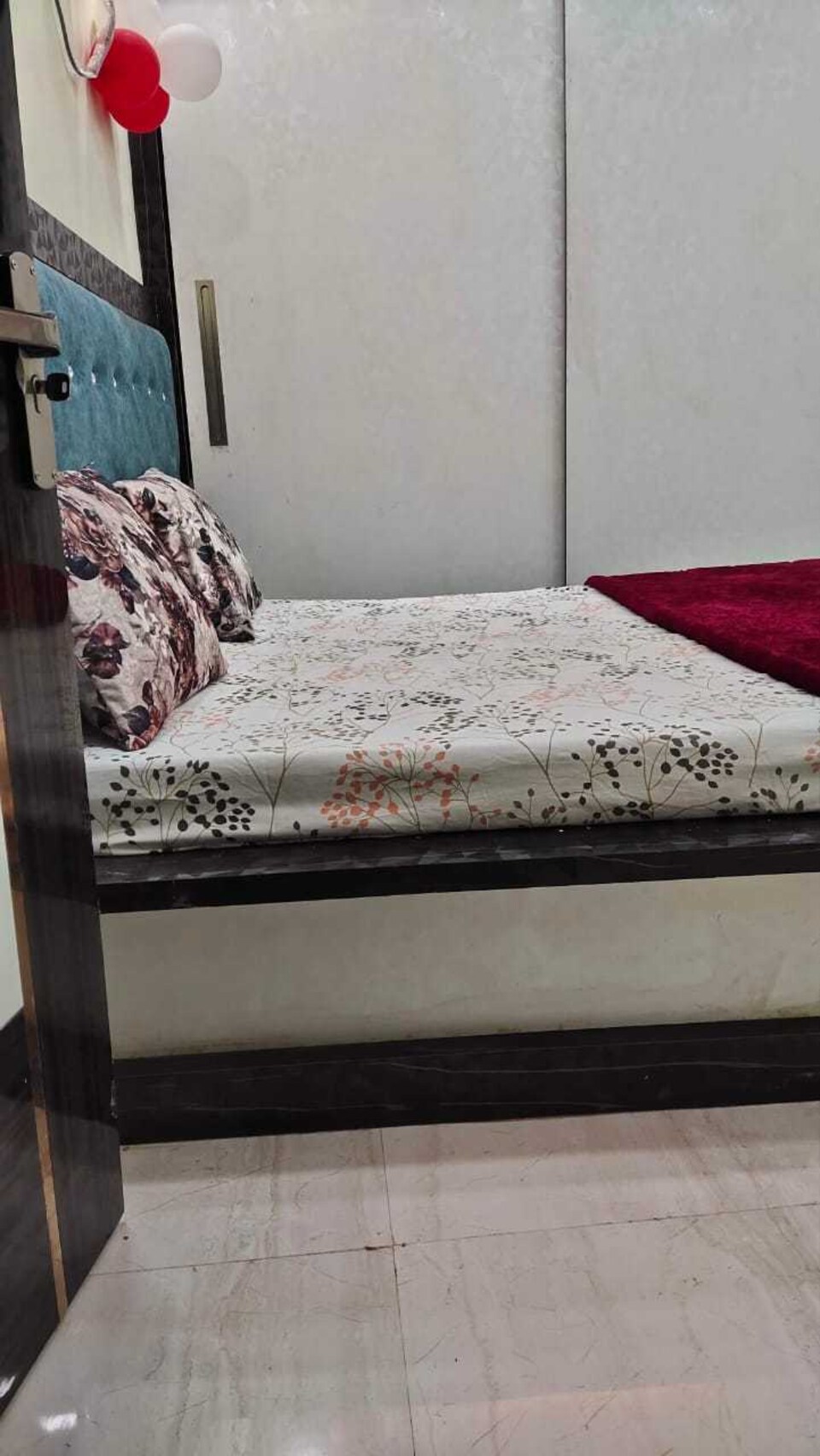 POP 703402 Hotel Apple Inn, Lashkar, Gwalior