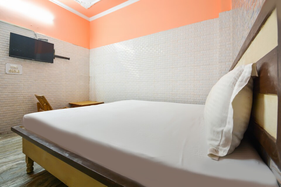 POP New Royal Hotel Chandigarh, Sector 45 Chandigarh, Chandigarh