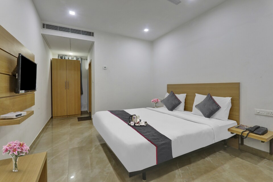 Townhouse 1163 Select Premium, Godowlia, Varanasi