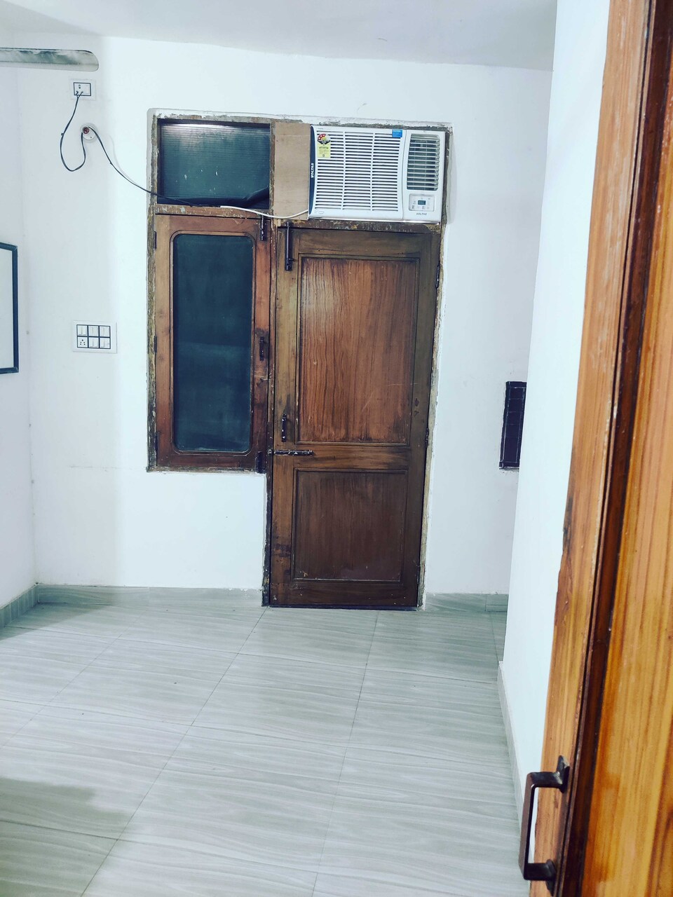 OYO 703421 Lakshya Oyo, Anand Vihar Delhi, Delhi