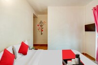 Flagship Deep Homestay Near Candolim Beach
