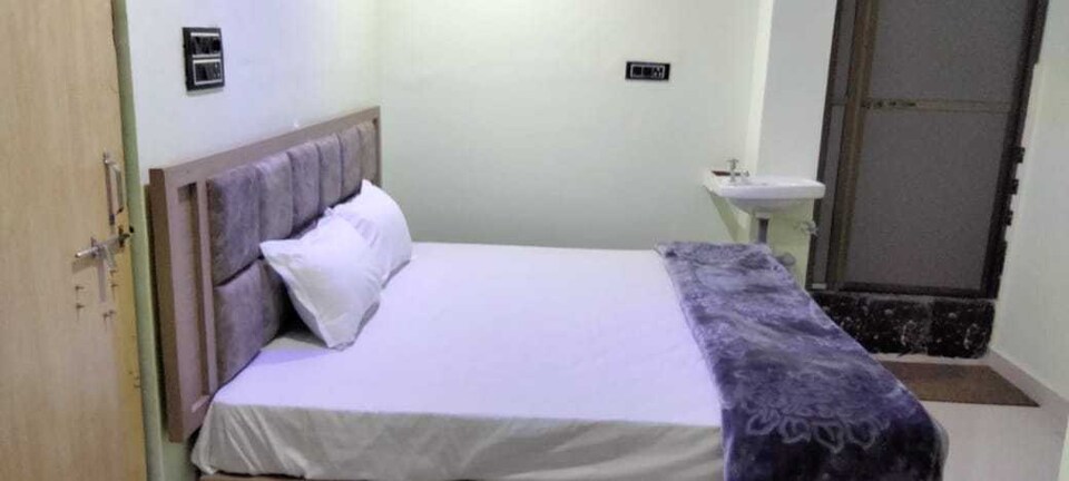 POP My Hotel Usa Palace, Jabalpur, Jabalpur