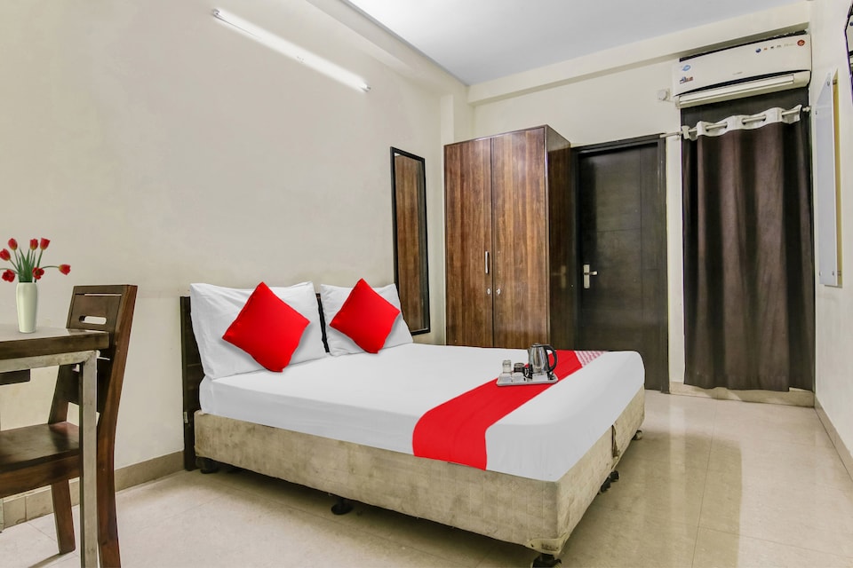 Hotal O EM Home Stay, Saket Delhi, Delhi