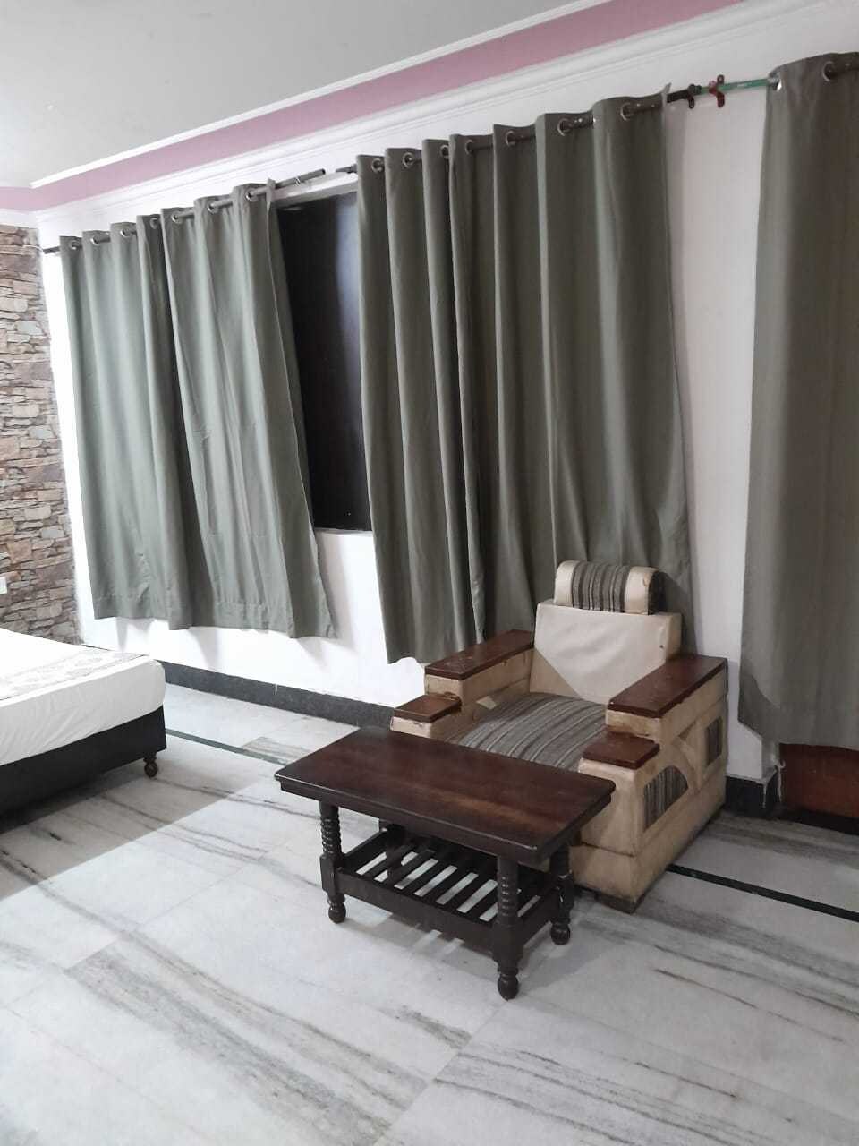 POP Best Stay, Saket Delhi, Delhi