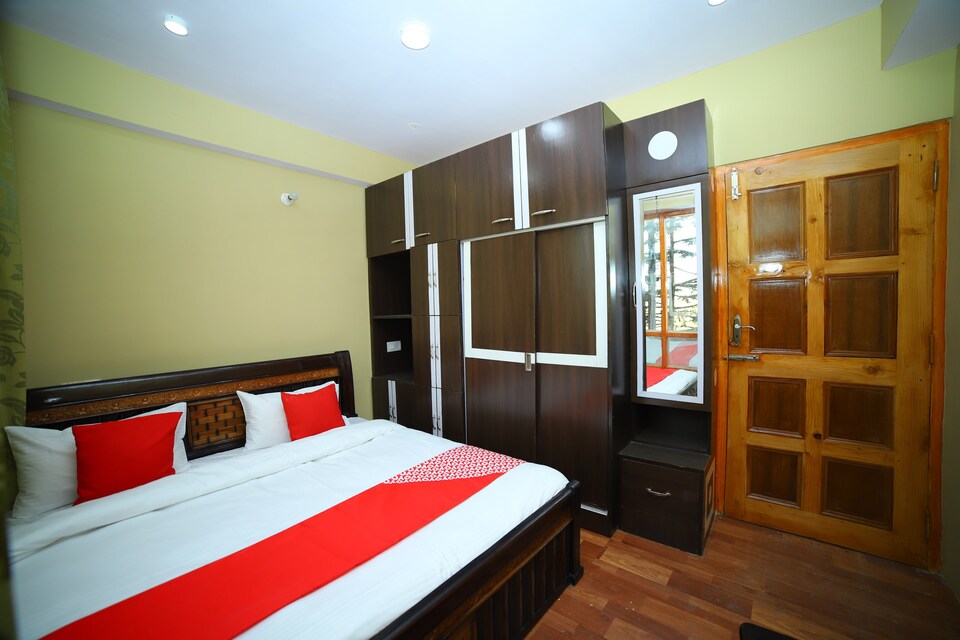 OYO Home 12391 Hill View 2BHK, New Shimla, Shimla