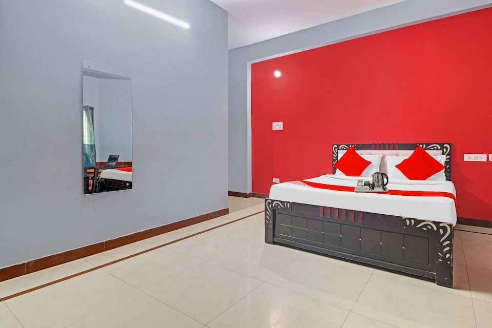 Hotel O FOURTEEN , Madhapur, Hyderabad