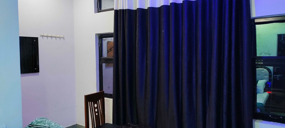 SPOT ON Hotel Holiday, Bharatpur, Bharatpur