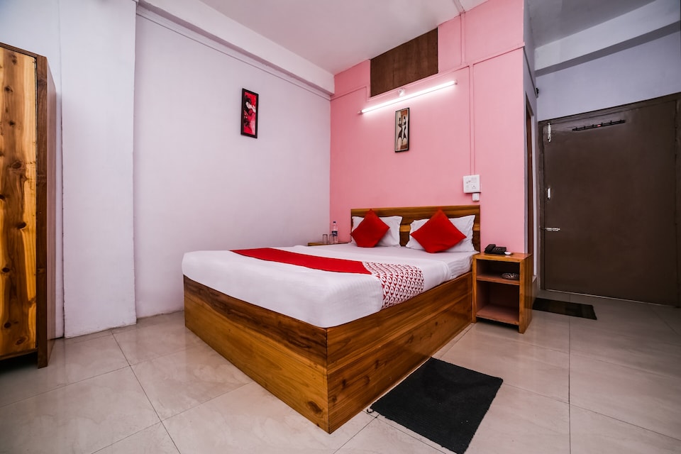 OYO 12401 New Shillong Guest House, Laban, Shillong