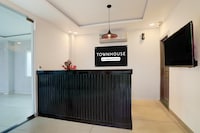 Super OYO Townhouse Deva Road Lucknow
