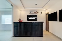 Super OYO Townhouse Deva Road Lucknow