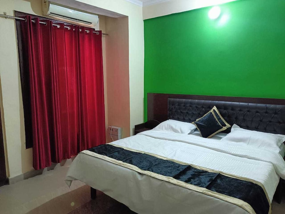 OYO Hotel Rajeshwari, Old Gurgaon, Gurgaon