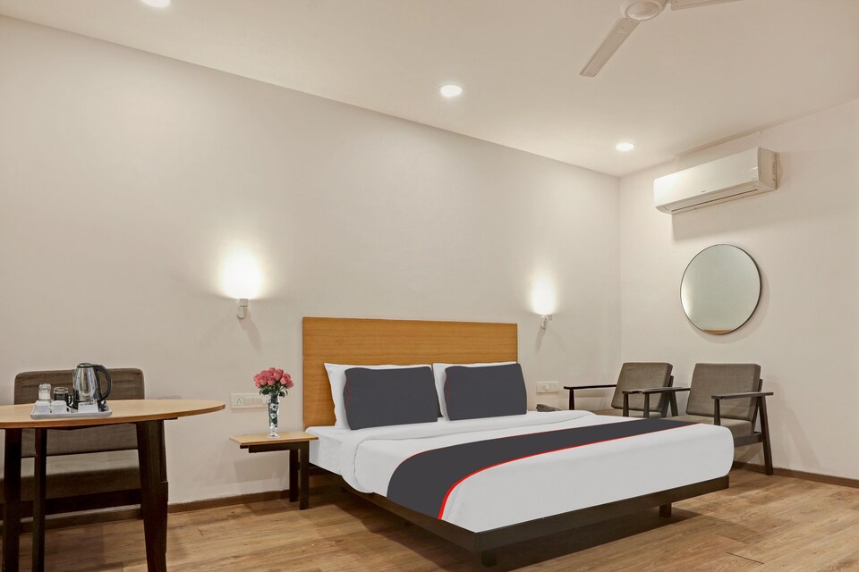 Collection O Banana Leaves Near Phoenix United Lucknow, Alambagh Lucknow, Lucknow