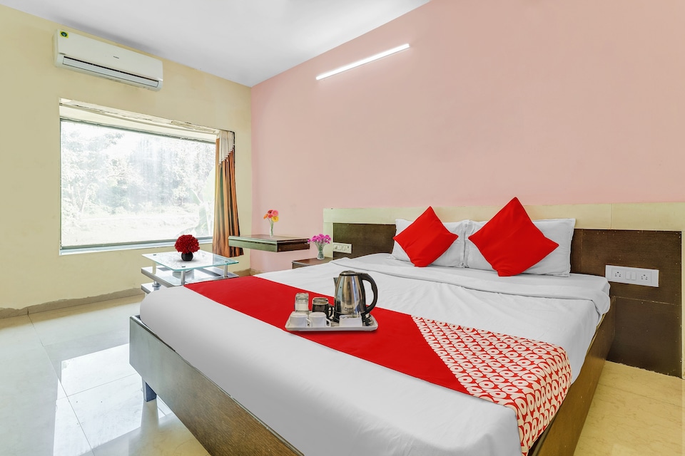 OYO Hotel Patil Palace, Mumbai Panvel-CBD, Mumbai