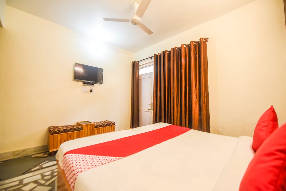 OYO 12411 Woodside Guest House, Dalhousie, Dalhousie