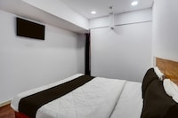 Hotel O RTO Office Surat Formerly Krishna Rooms