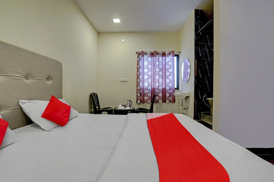 OYO Flagship The Chirag Resort, Bhandara, Bhandara