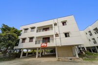 Hotel O J2 Service Appartment