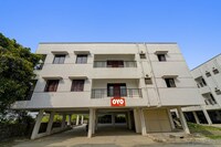 Hotel O J2 Service Appartment
