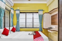 Hotel O Green View Residency