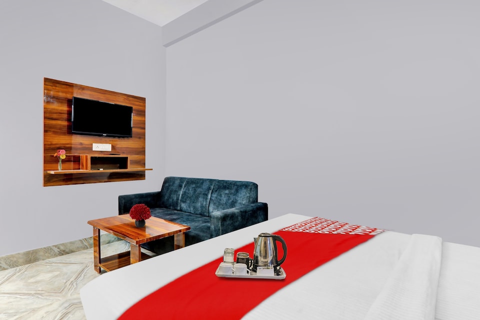Hotel O CRK Inn, Golghar, Gorakhpur
