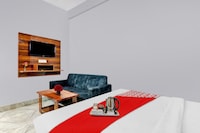 Hotel O CRK Inn