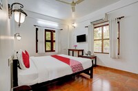 Hotel O Cherai Beach Paalm