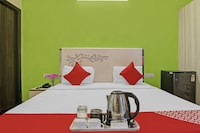 Flagship Hotel The Breakers Near Pacific Mall Tagore Garden