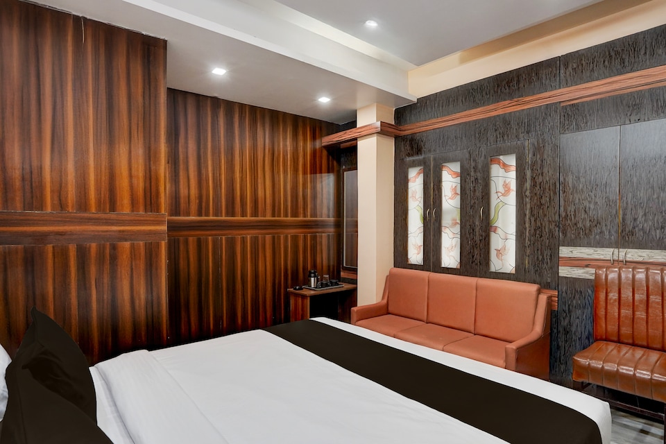 Super Collection O Patliputra Sports Complex Formerly Wellfood Inn, Kankarbagh Patna, Patna